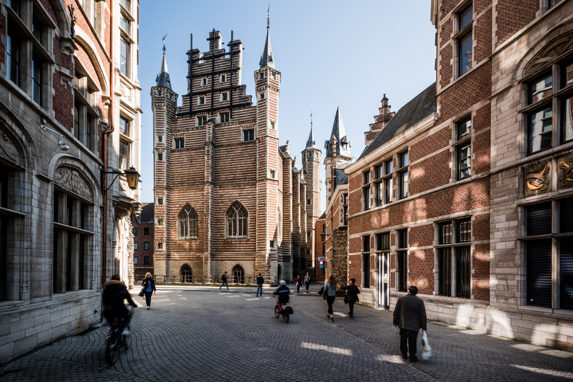 Autour du Steen: l’A.D.N. de la ville d’Anvers