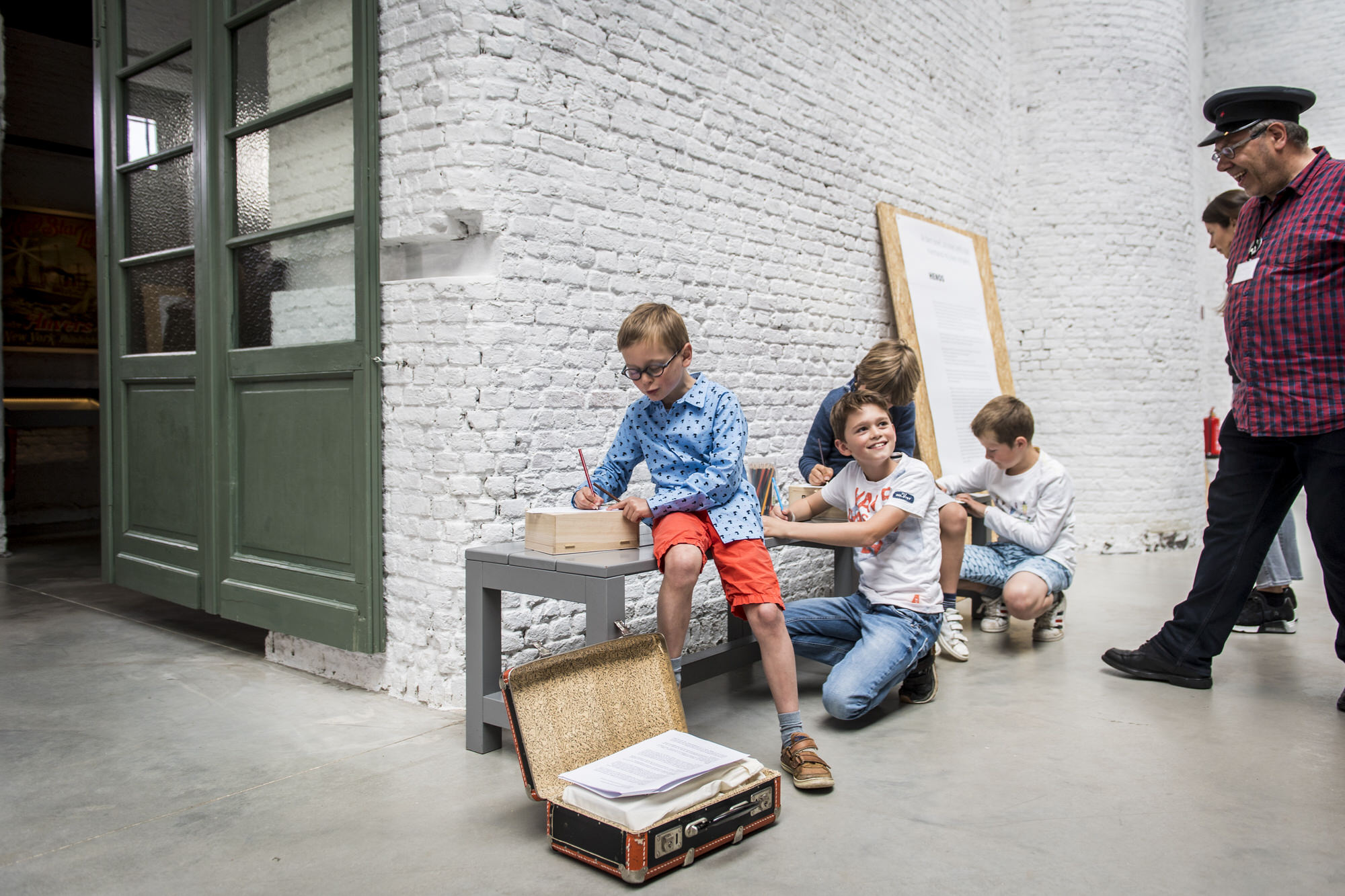 Du courrier de loin – enseignement primaire