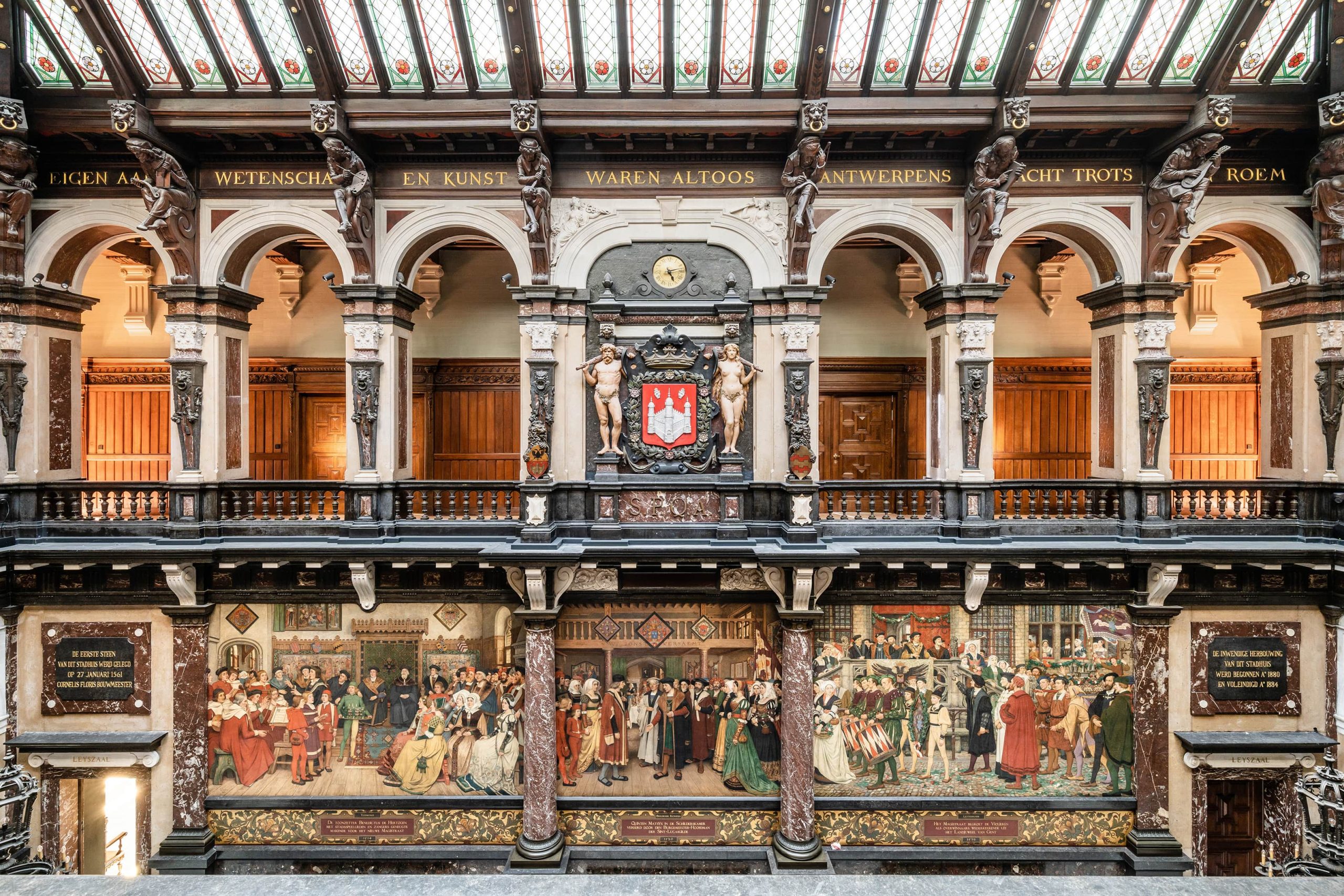 Welcome to the renovated City Hall (guided tour in Dutch) | individual ticket