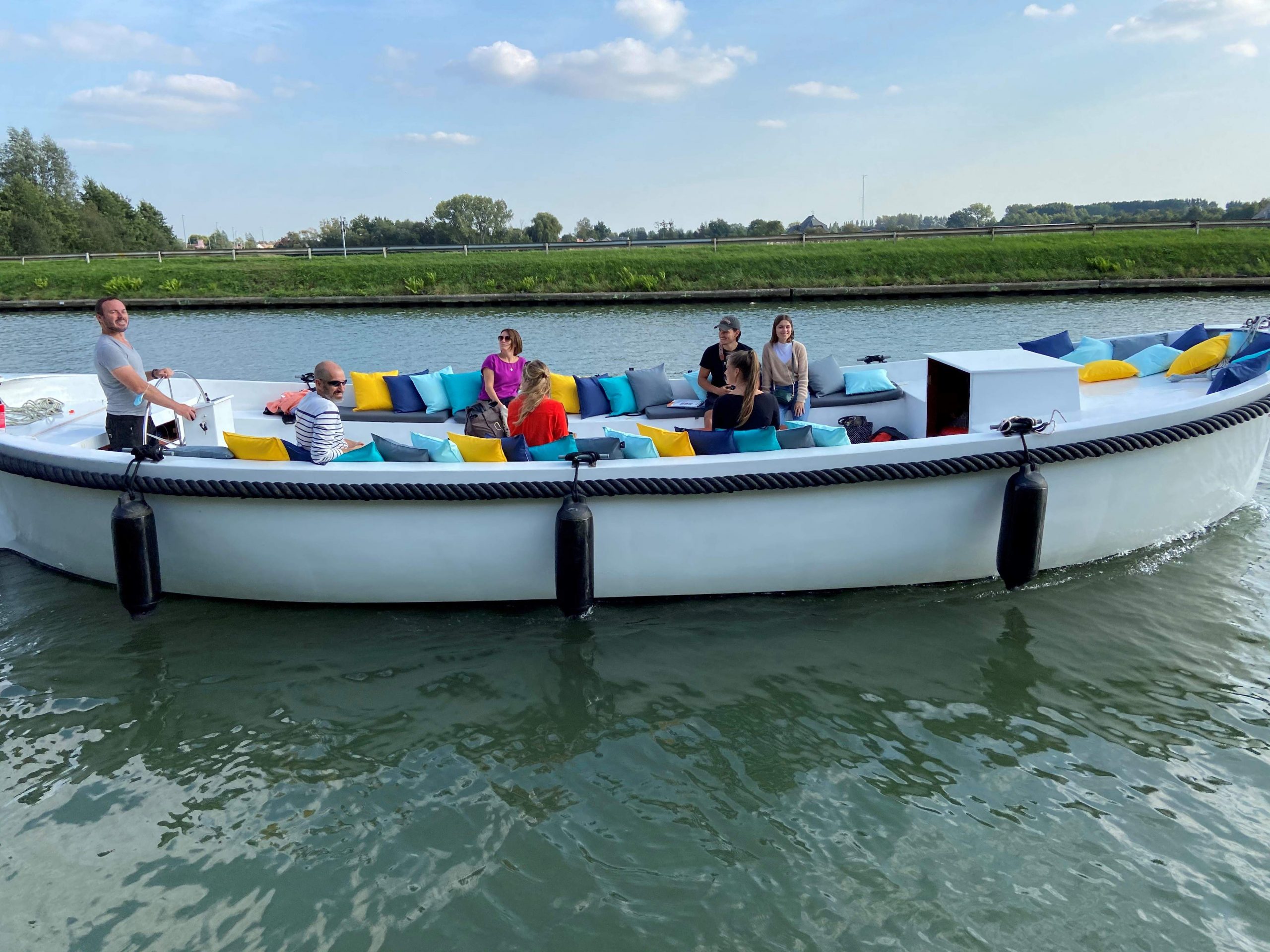 Croisière dans le port de la vieille ville d’Anvers