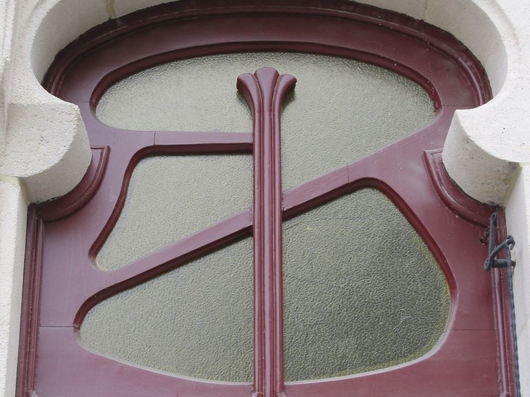 Art nouveau le long de la voie ferrée