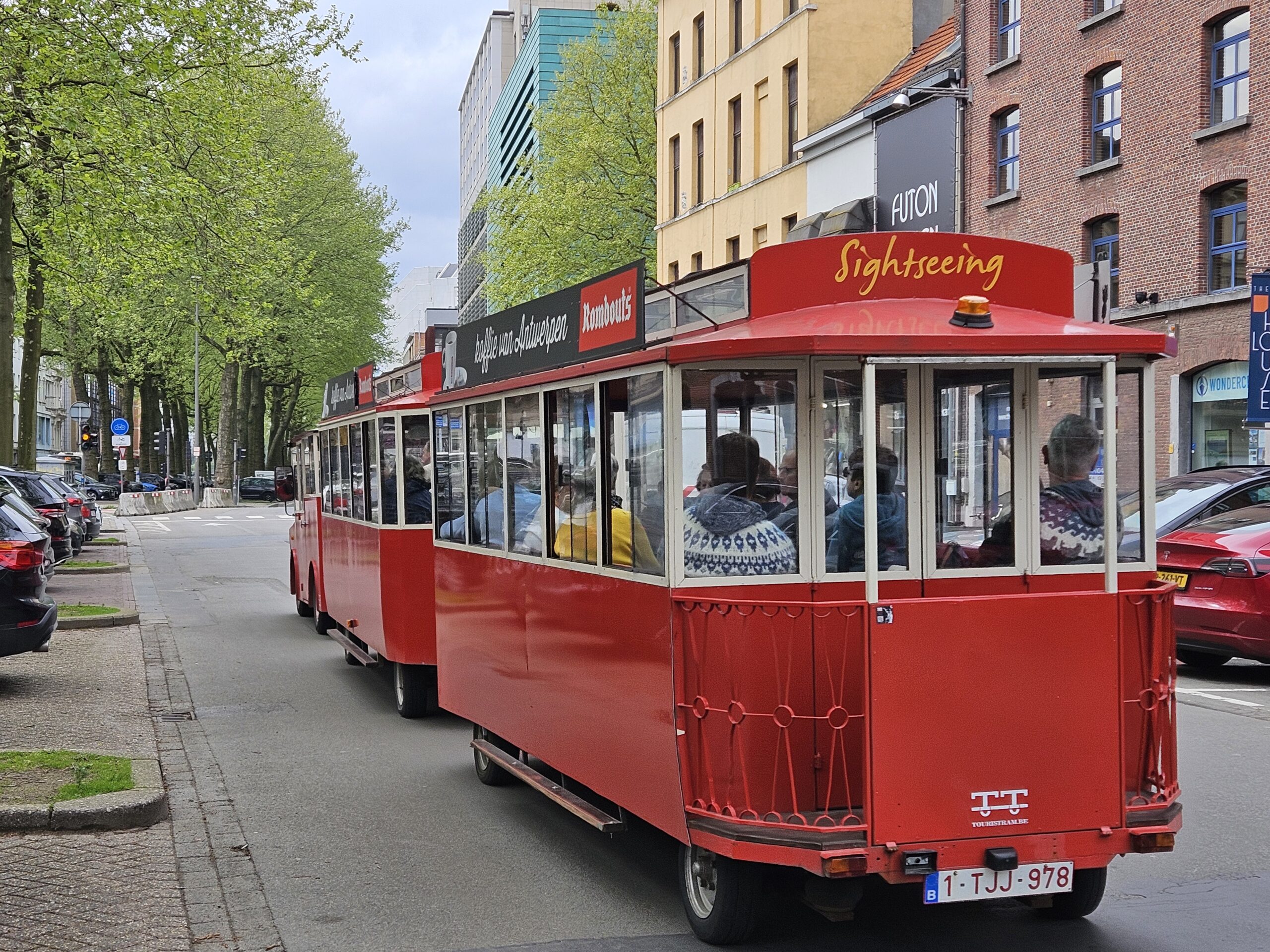 Sightseeing | TRAM TOUR