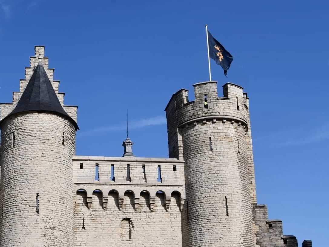 Anvers et sa cathédrale vous accueillent