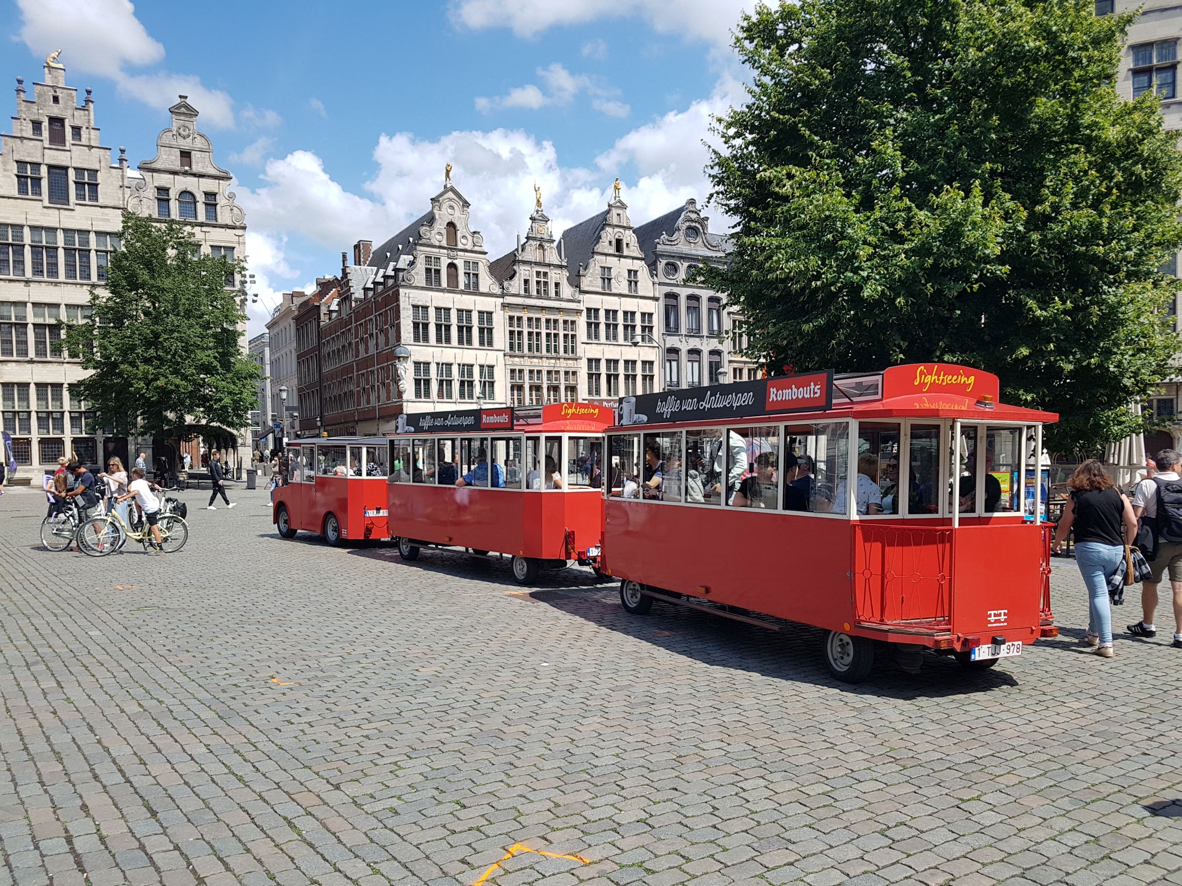 Sightseeing | TRAM TOUR