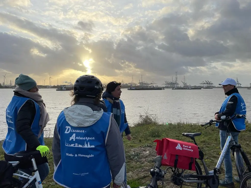 Biking through a world port