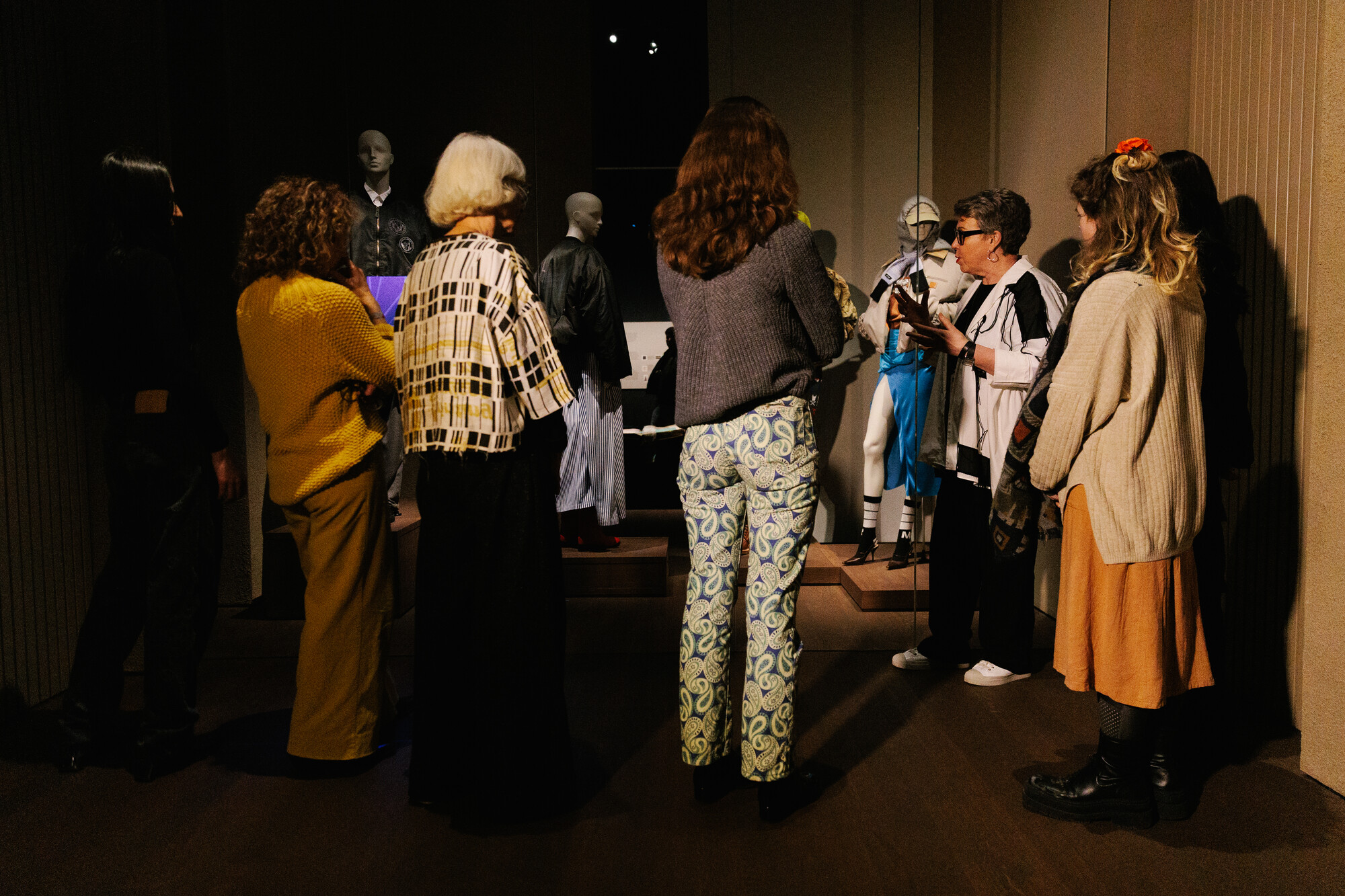 Fashion & Interiors. A Gendered Affair. – adults